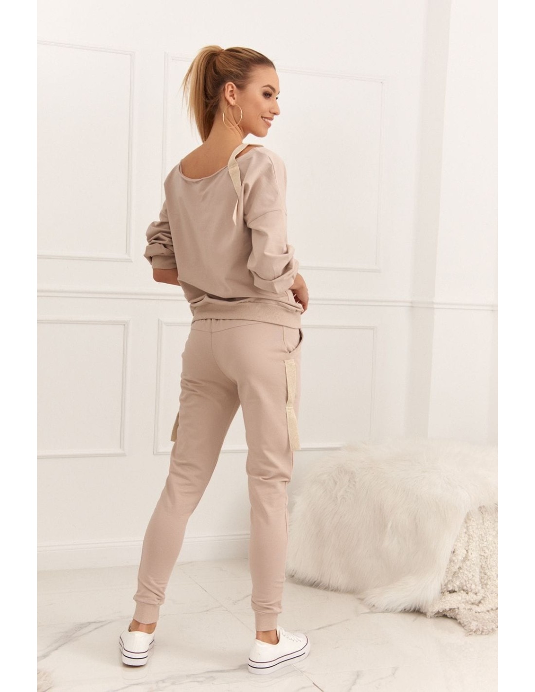 Alltags-Sportset für Damen, Beige 28130 – Online-Shop – Boutique